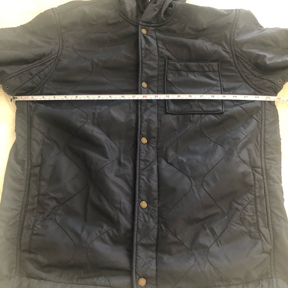 Navy fleece lined quilted coat from J.Crew - Picture 8 of 11